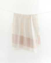 Load image into Gallery viewer, Rivera Bath Towel