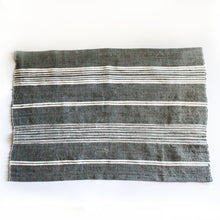Load image into Gallery viewer, Aden Bath Mat