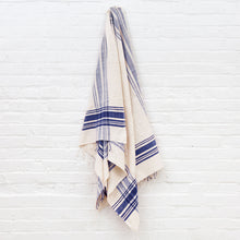 Load image into Gallery viewer, Cabin Hatch Bath Towel