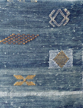 Load image into Gallery viewer, #100 Sabra Silk Throw/Rug