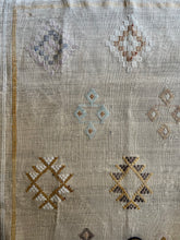 Load image into Gallery viewer, #103 Sabra Silk Rug/Throw