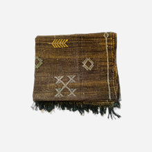 Load image into Gallery viewer, #104 Sabra Silk Rug/Throw